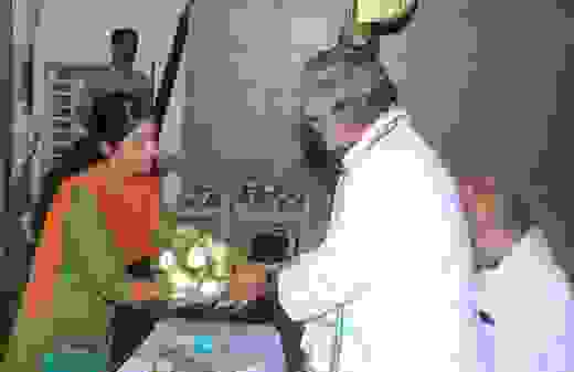 Gandhi peace bus-2-6-12-c